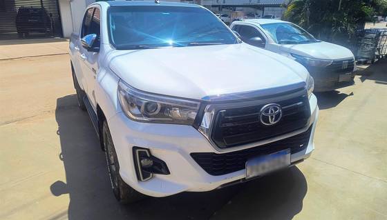 TOYOTA HILUX 2.7 SRV 4X4 CD 16V FLEX 4P AUTOMÁTICO TOYOTA HILUX 2.7 SRV 4X4 CD 16V FLEX 4P AUTOMÁTICO